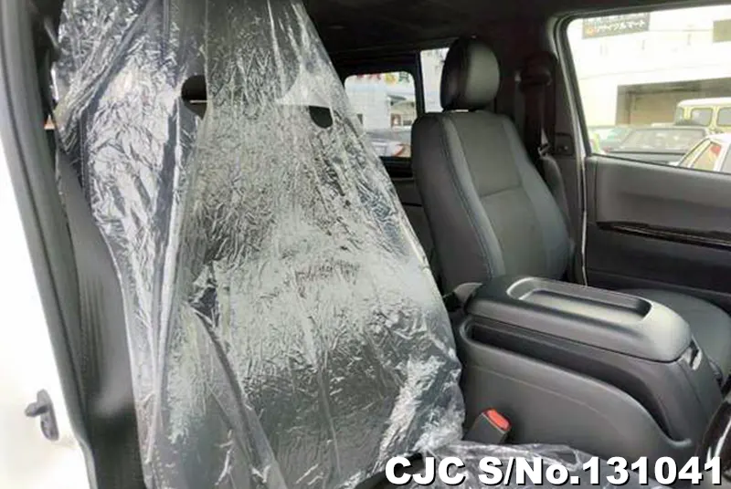 2025 Toyota / Hiace Stock No. 131041