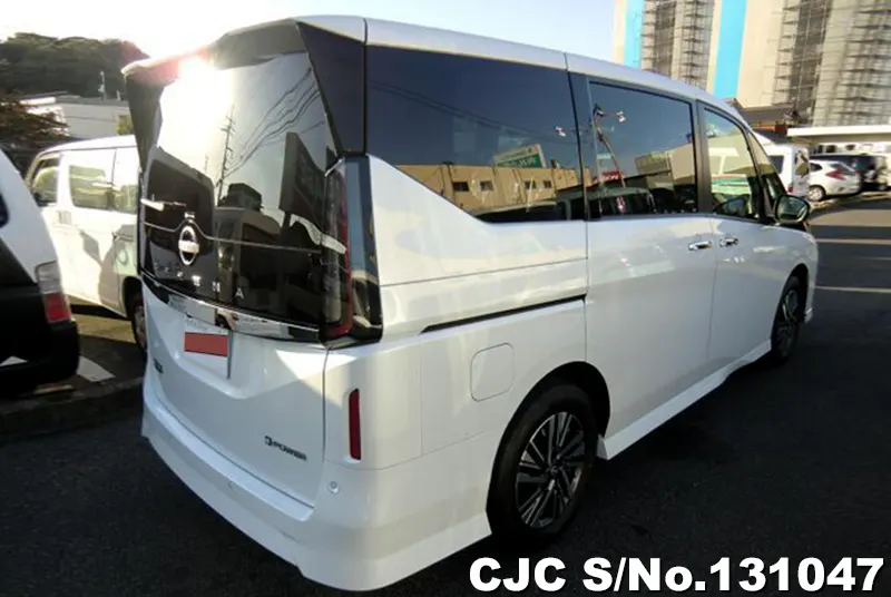 2025 Nissan / Serena Stock No. 131047