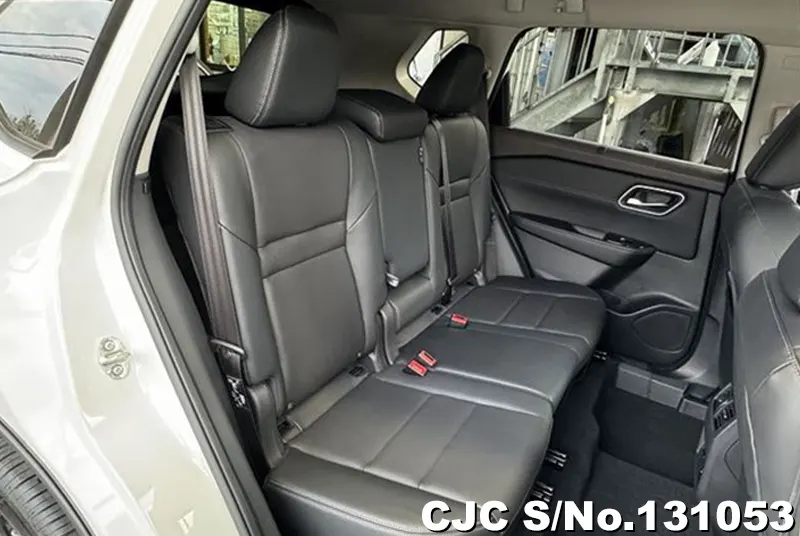 2025 Nissan / X-Trail Stock No. 131053