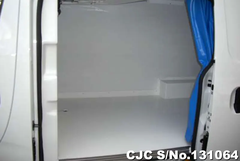 2025 Nissan / Caravan Stock No. 131064