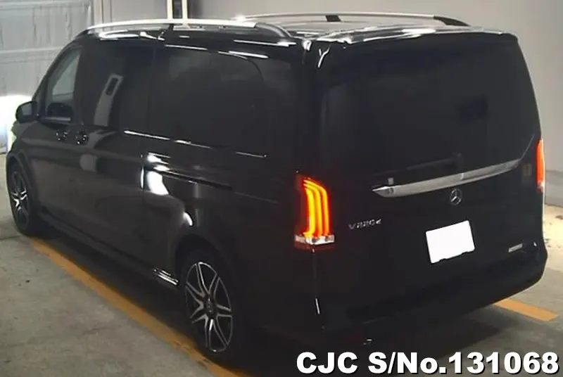 2023 Mercedes Benz / V Class Stock No. 131068