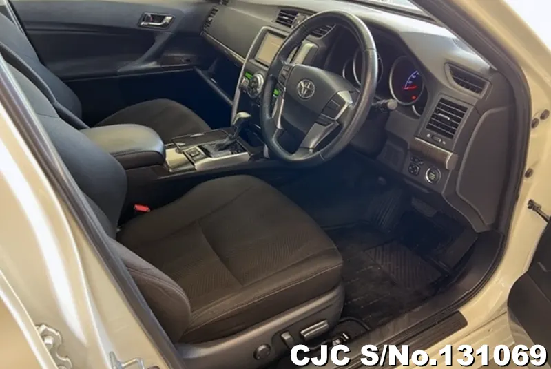 2013 Toyota / Mark X Stock No. 131069