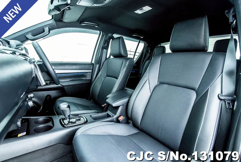 Toyota Hilux in White for Sale Image 7