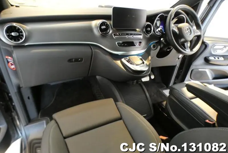 2023 Mercedes Benz / V Class Stock No. 131082