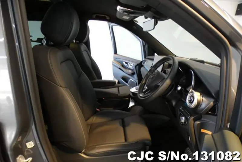 2023 Mercedes Benz / V Class Stock No. 131082