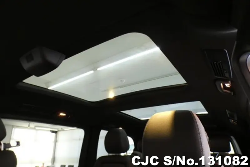 2023 Mercedes Benz / V Class Stock No. 131082