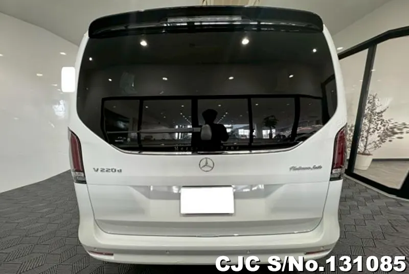 2025 Mercedes Benz / V Class Stock No. 131085