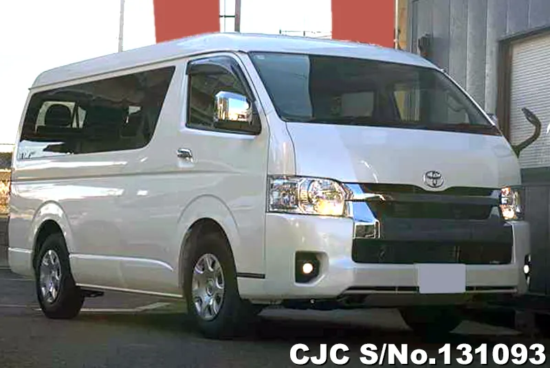 Toyota / Hiace 2025
