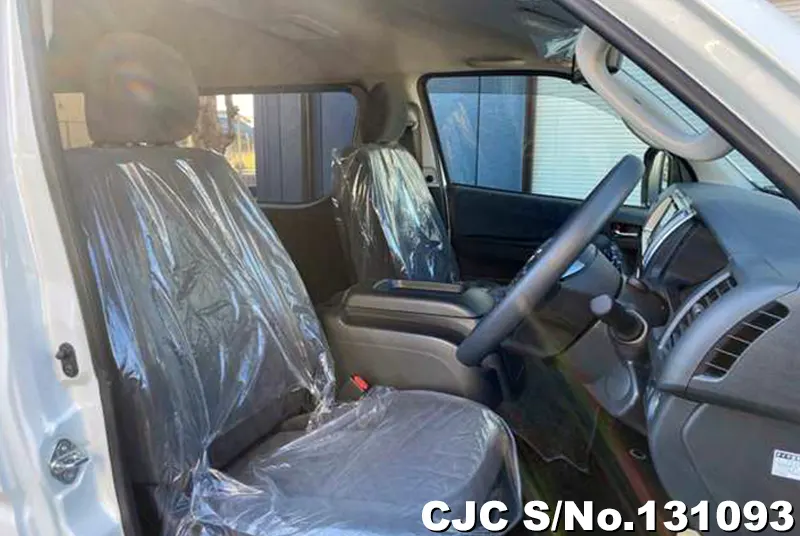 2025 Toyota / Hiace Stock No. 131093