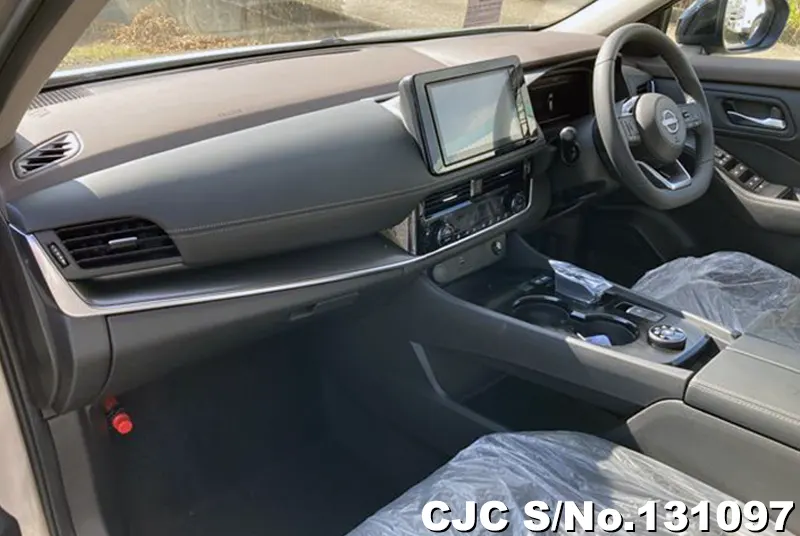 2025 Nissan / X-Trail Stock No. 131097