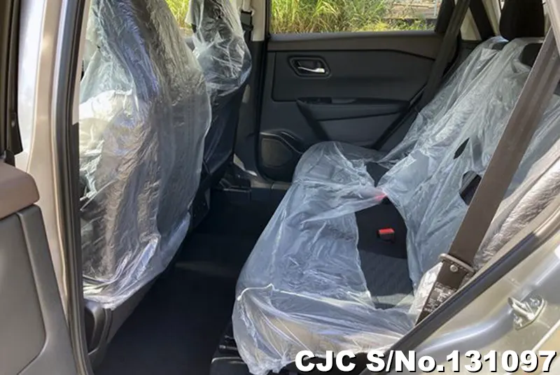 2025 Nissan / X-Trail Stock No. 131097