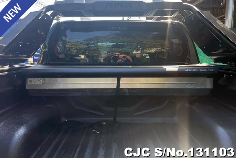 Toyota Hilux in Black for Sale Image 5