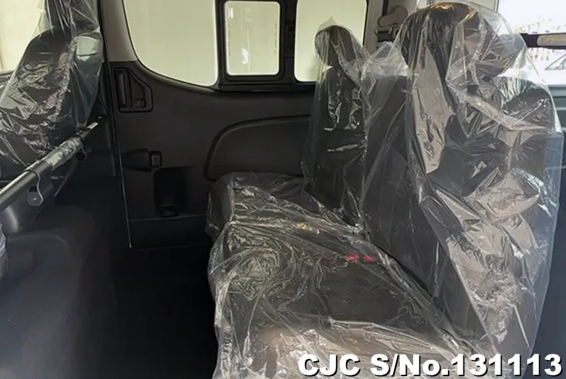 2025 Nissan / Caravan Stock No. 131113