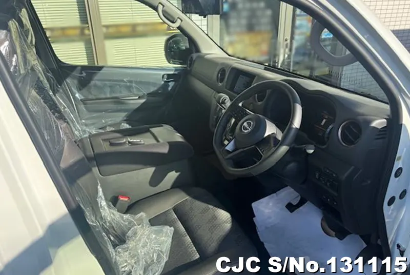 2025 Nissan / Caravan Stock No. 131115