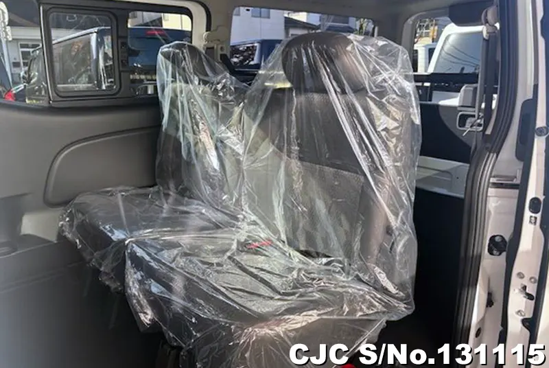 2025 Nissan / Caravan Stock No. 131115