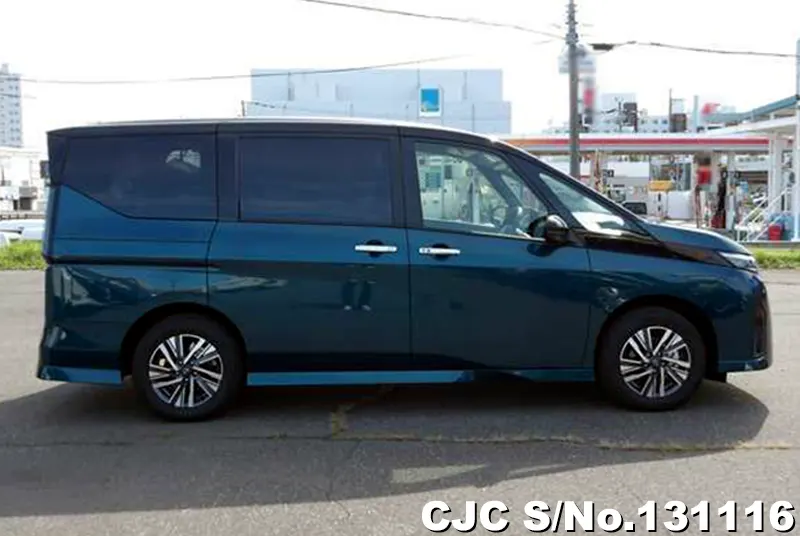 2025 Nissan / Serena Stock No. 131116