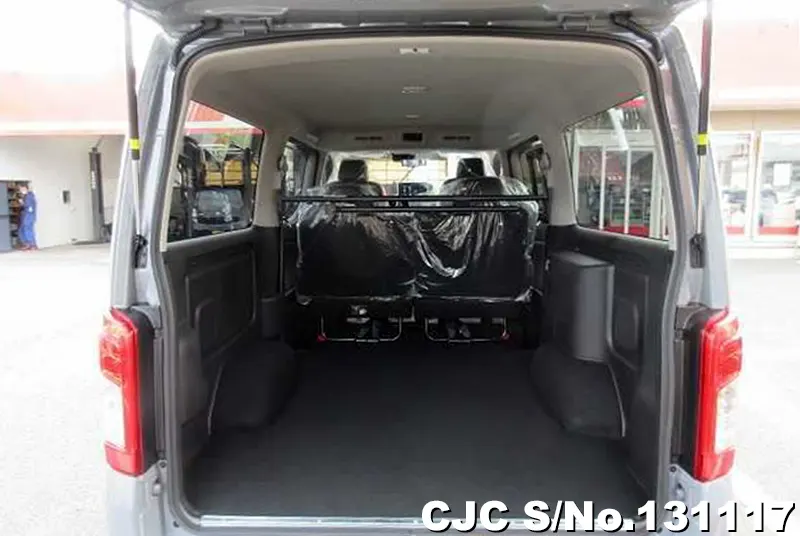 2025 Nissan / Caravan Stock No. 131117