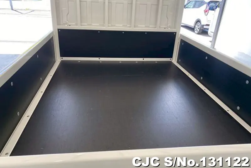 2025 Nissan / Atlas Stock No. 131122