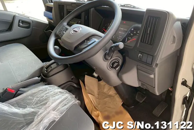 2025 Nissan / Atlas Stock No. 131122