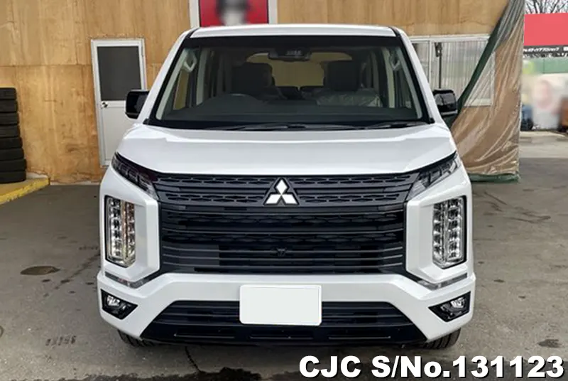 2025 Mitsubishi / Delica D5 Stock No. 131123