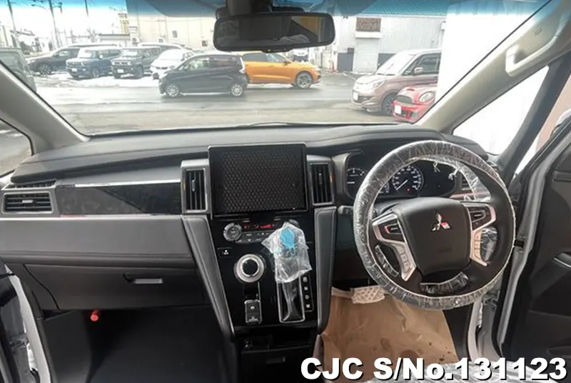 2025 Mitsubishi / Delica D5 Stock No. 131123