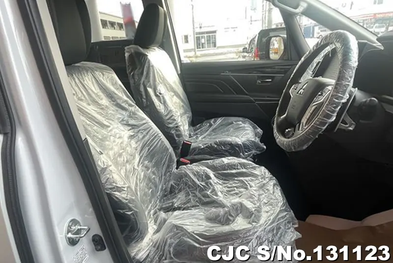 2025 Mitsubishi / Delica D5 Stock No. 131123