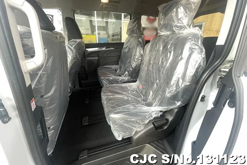 2025 Mitsubishi / Delica D5 Stock No. 131123