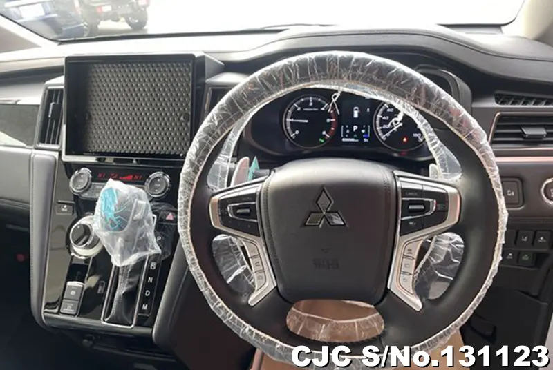 2025 Mitsubishi / Delica D5 Stock No. 131123