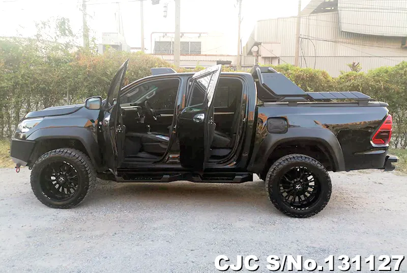 2021 Toyota / Hilux / Revo Stock No. 131127