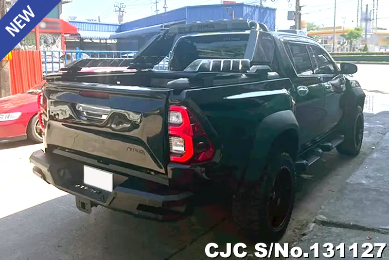 Toyota Hilux in Black for Sale Image 2