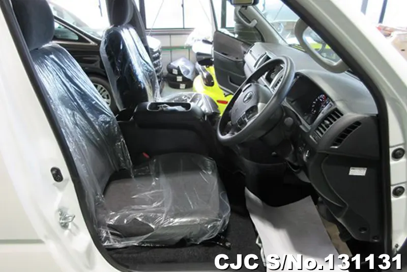 2025 Toyota / Hiace Stock No. 131131