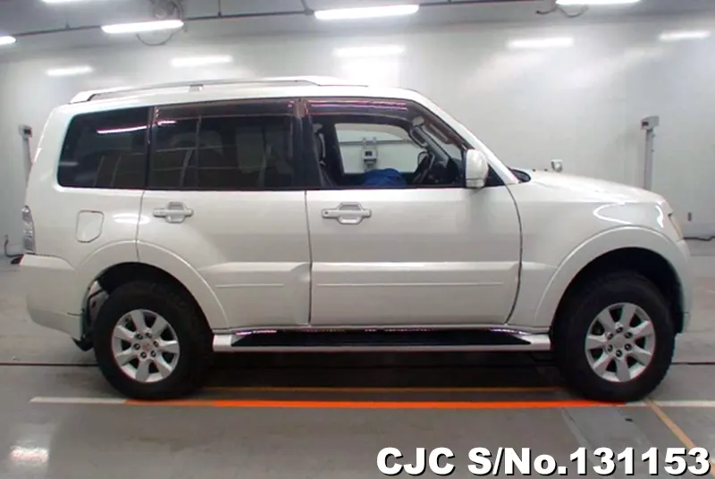 2009 Mitsubishi / Pajero Stock No. 131153