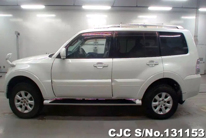 2009 Mitsubishi / Pajero Stock No. 131153