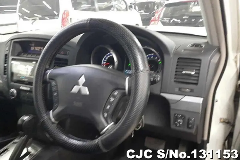 2009 Mitsubishi / Pajero Stock No. 131153