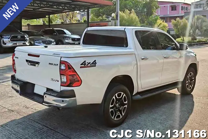 2022 Toyota / Hilux / Revo Stock No. 131166