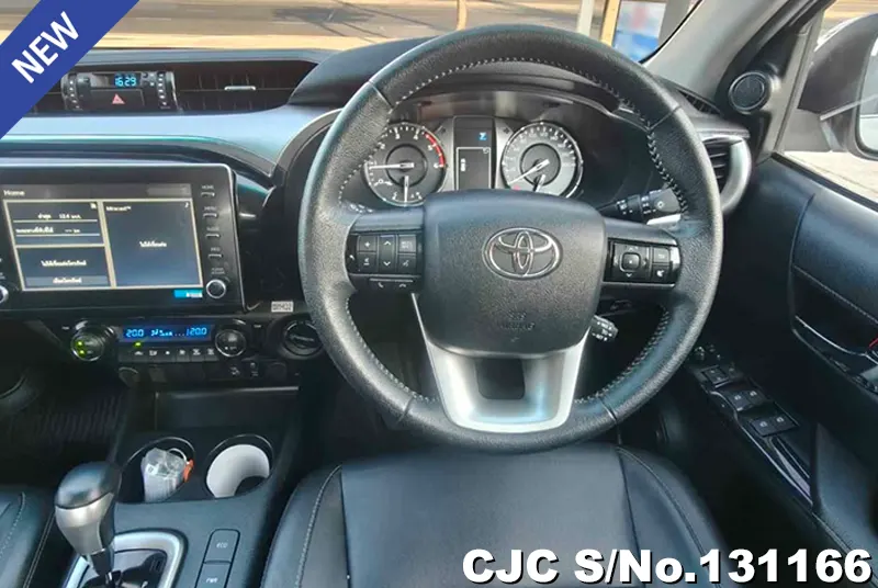 2022 Toyota / Hilux / Revo Stock No. 131166