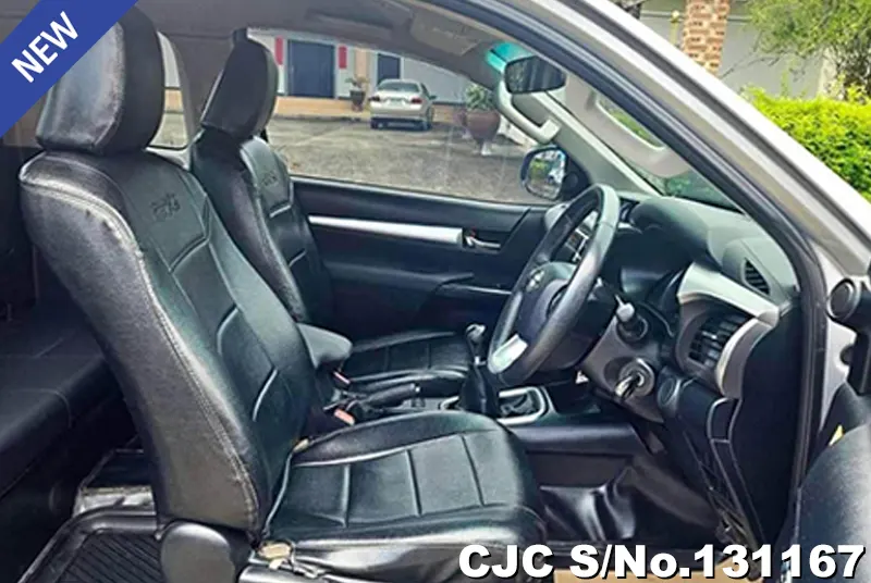 2017 Toyota / Hilux / Revo Stock No. 131167