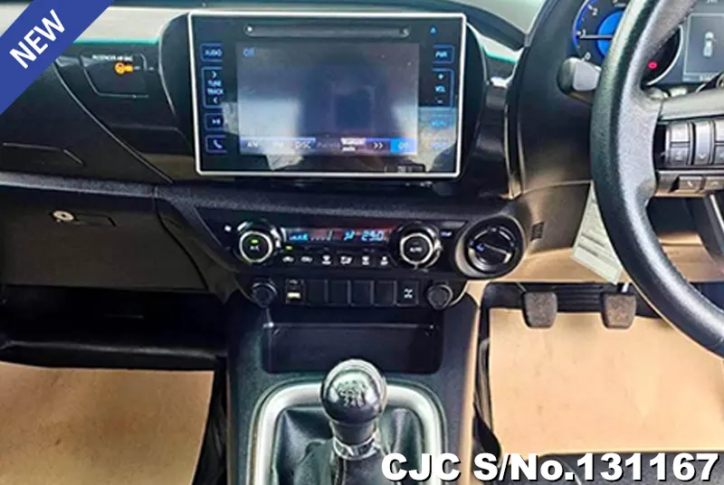 2017 Toyota / Hilux / Revo Stock No. 131167