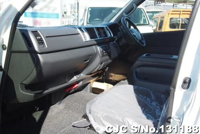 2025 Toyota / Hiace Stock No. 131188