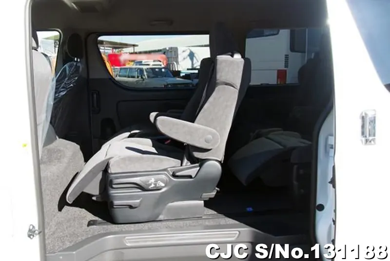 2025 Toyota / Hiace Stock No. 131188