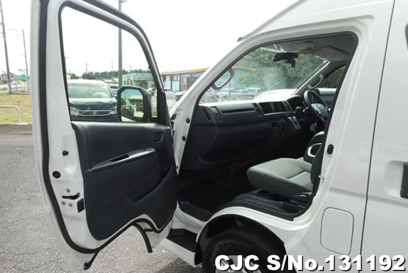2025 Toyota / Hiace Stock No. 131192