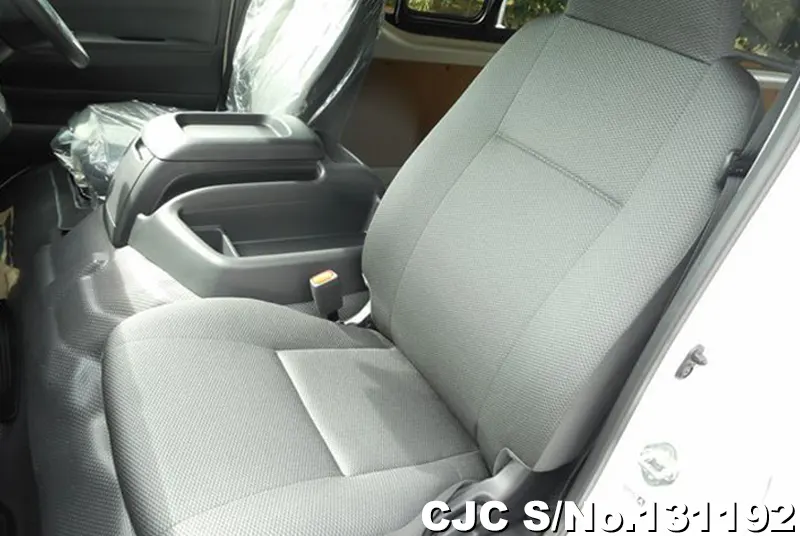 2025 Toyota / Hiace Stock No. 131192