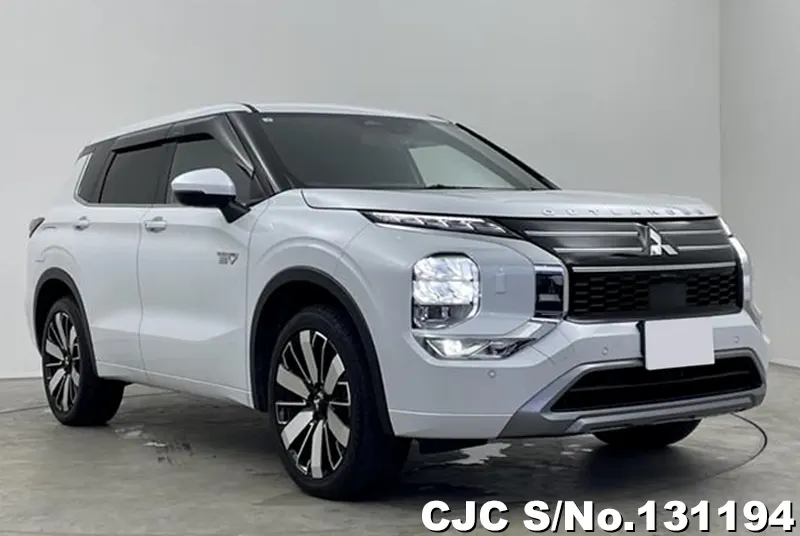 2025 Mitsubishi / Outlander Stock No. 131194