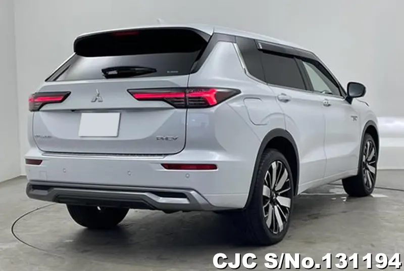 2025 Mitsubishi / Outlander Stock No. 131194