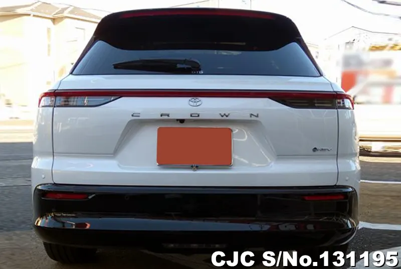 2025 Toyota / Crown Estate Stock No. 131195