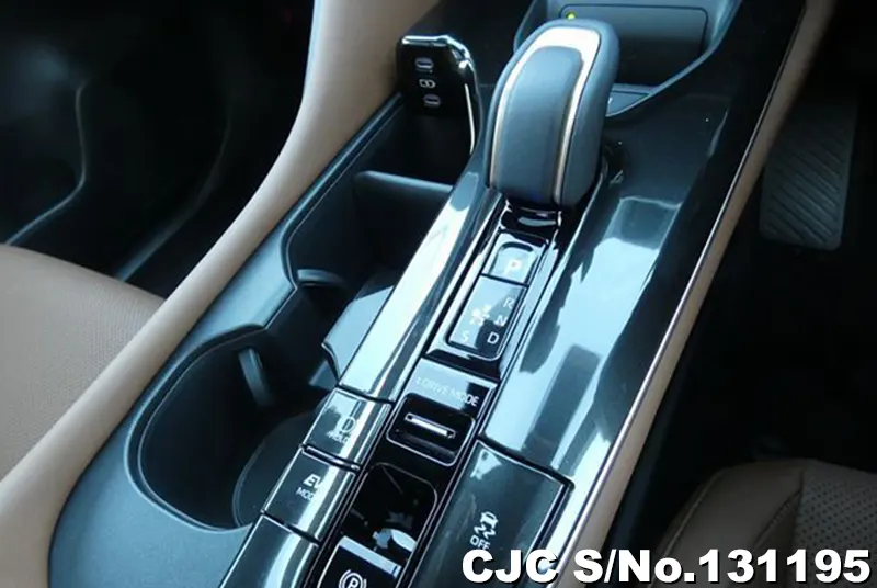 2025 Toyota / Crown Estate Stock No. 131195