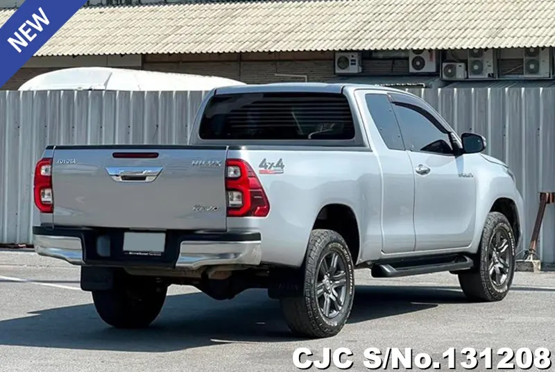 2021 Toyota / Hilux / Revo Stock No. 131208