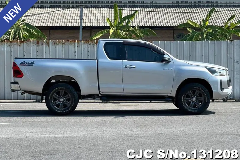 2021 Toyota / Hilux / Revo Stock No. 131208