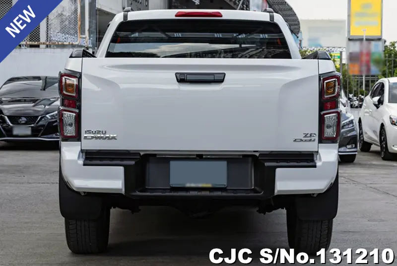 Isuzu D-Max in White for Sale Image 5