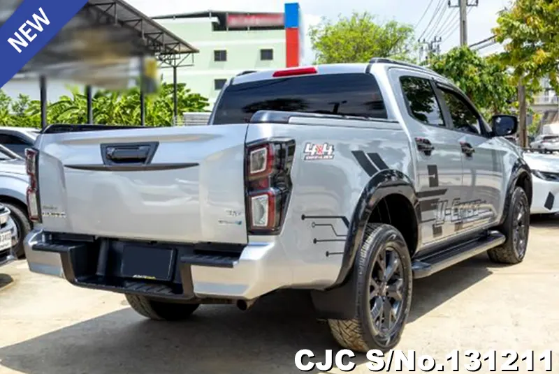 Isuzu D-Max in Silver for Sale Image 2